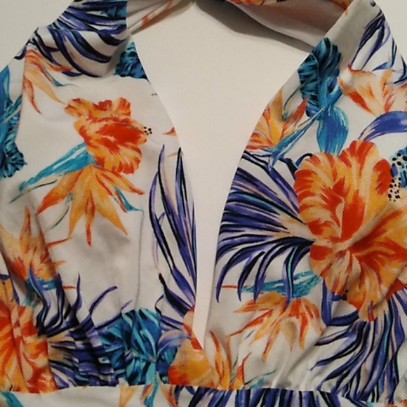 Nwt Women's Bathing Suit - Picture 10 of 11